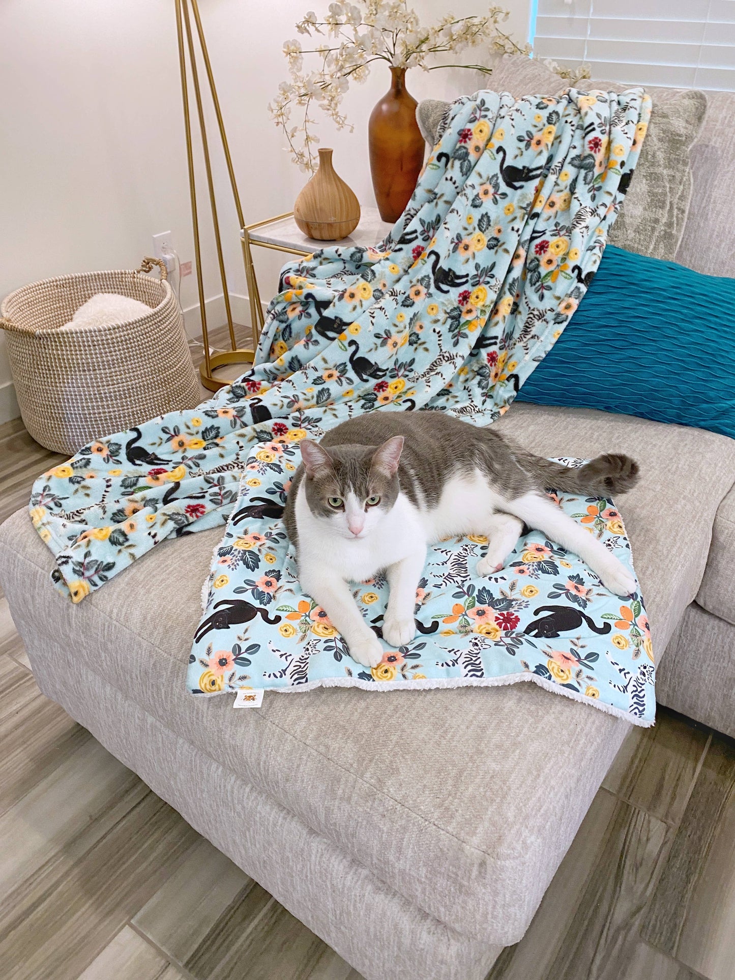 Kitty & Me.  2-Piece Set. Fleece Blanket and Cat Mat